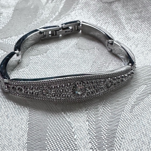 Vintage-Inspired Silver Crystal Bracelet Pave stones Panel Links 7-7.5 4343 - Picture 7 of 9